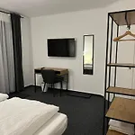 Pension Pinneberg Penzion *